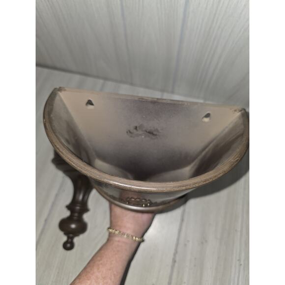 VTG 1963 Wall Pocket Planters Mid Century Wood Grain Plastic USA Set Of 2 - Picture 2 of 5